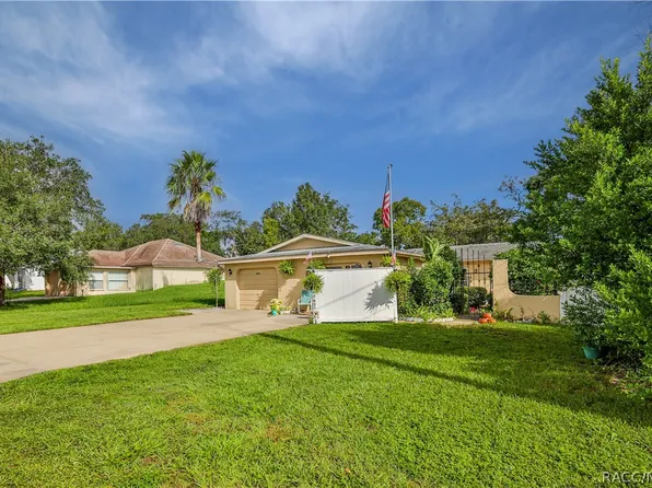7487 Canterbury St, Spring Hill, FL 34606