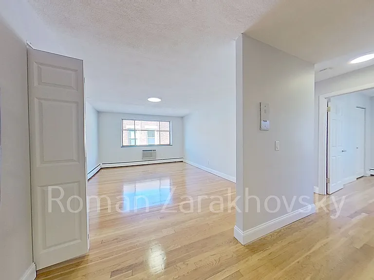236 Babcock St #1 — Photo 6