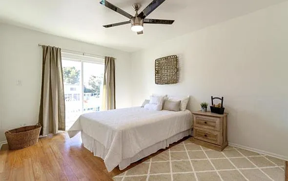 1231 E Maryland Ave #B — Photo 10