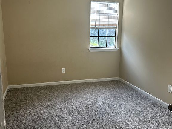 5th image of 6680 Branch Dr