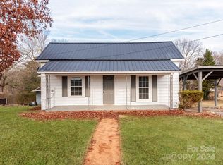 232 Mill Hill Ct, Stony Point, NC 28678