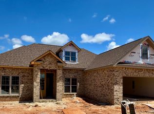 145 Blue Mist Ln, Kathleen, GA 31047