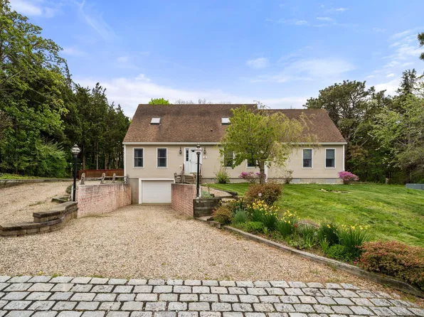 12 Settlers, Eastham, MA 02642