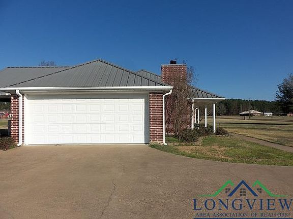 2nd image of 1421 County Road 306a