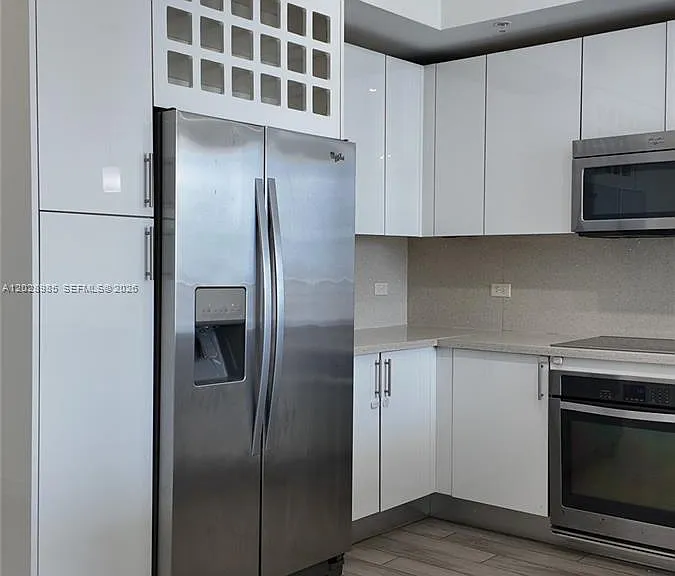 999 SW 1st Ave #2202 — Photo 6