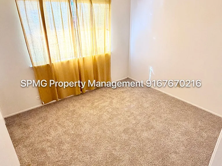 6769 Maywood Way — Photo 15