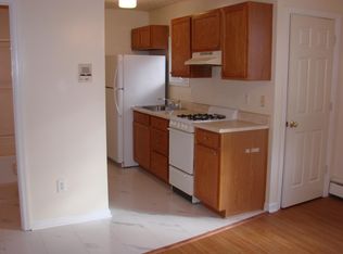 721 Main St UNIT 1B, Bentleyville, PA