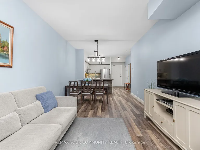9973 Keele St #202 — Photo 13