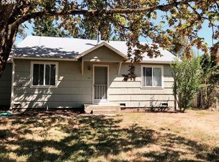 1656 E Gibbs Ave, Cottage Grove, OR 97424