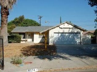 8574 Holly Ln, Riverside, CA 92504