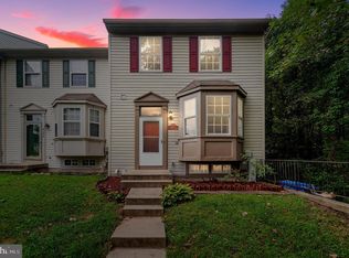 8144 Hazy Dawn Ct, Pasadena, MD