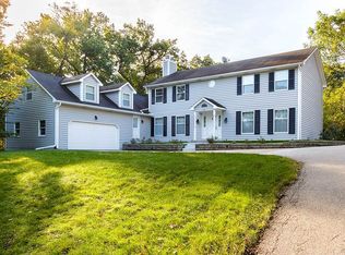920 34th Ave, Moline, IL 61265