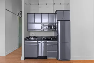 Rented by New York Casas Ltd.