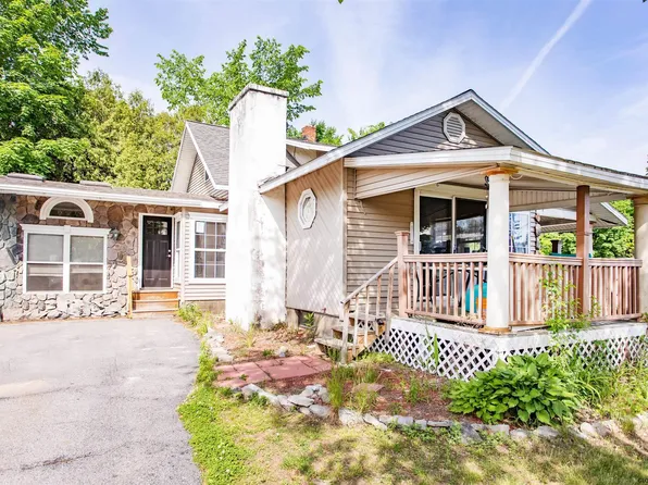 88 Main Street, Queensbury, NY 12804