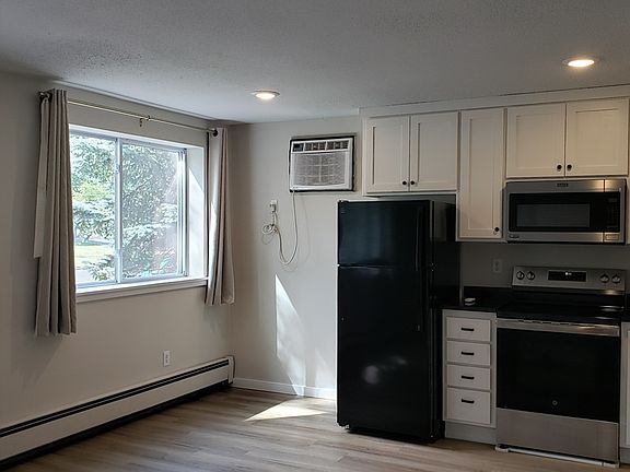 3rd image of 2740 Xylon Ave N APT 1