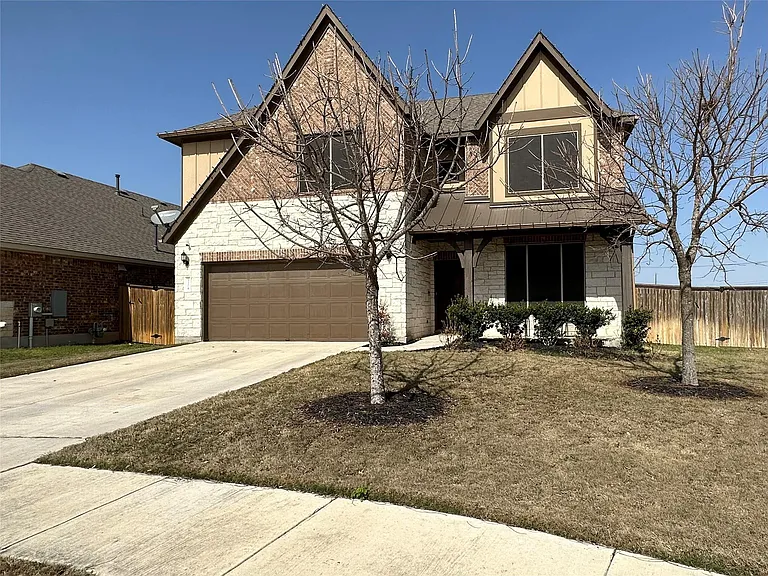 3308 De Torres Cir — Photo 3