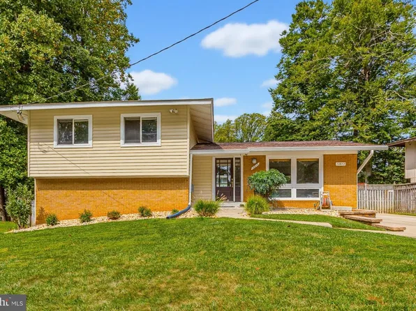 13812 Vista Dr, Rockville, MD 20853