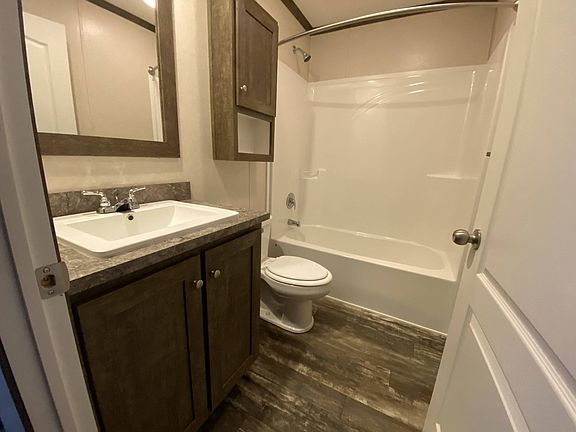 5th image of 14546 Mercury Dr #634