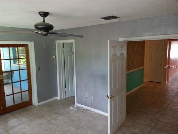 4th image of 6785 28th Ave N