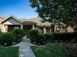 220 Victoria Dr, Royse City, TX 75189