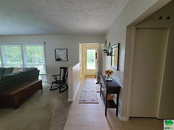 5th image of 3624 Nebraska St