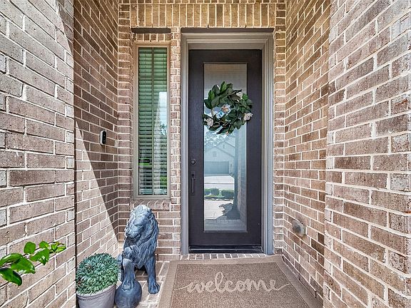 3rd image of 15003 Berry Brook Dr