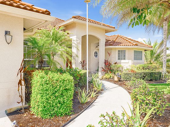 5th image of 1602 SW Cefalu Circle
