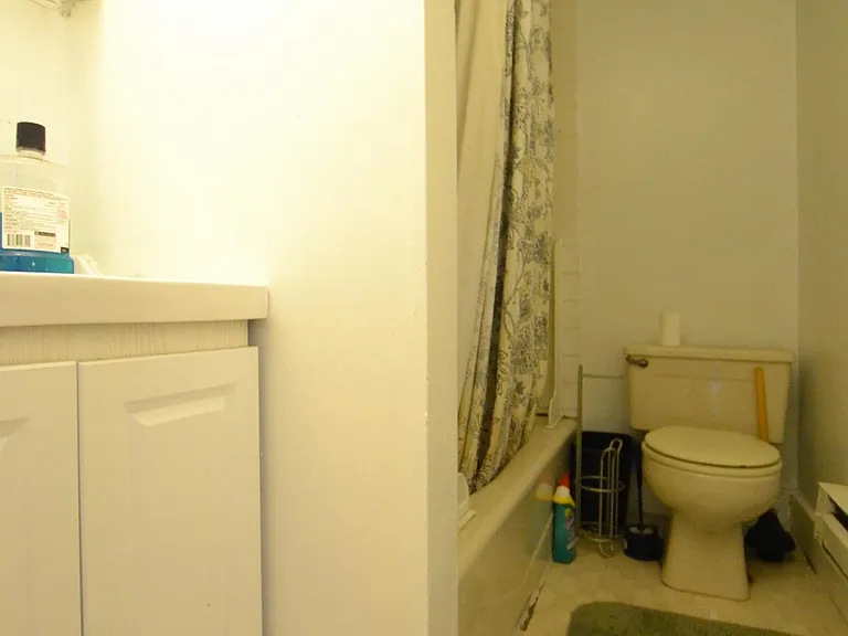 29 Newcastle Rd #2 — Photo 9
