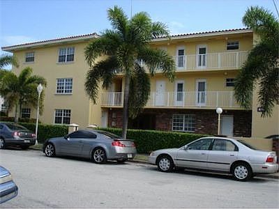 1st image of 318 Majorca Ave APT 202