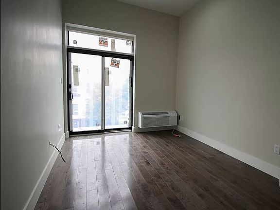 4th image of 1142 Lafayette Ave APT 3D