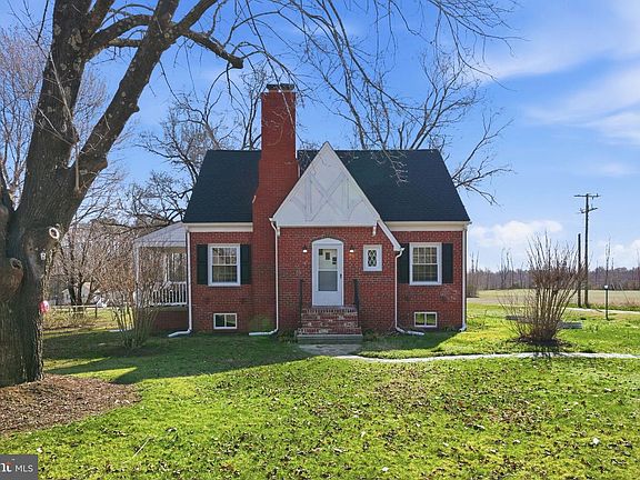 2nd image of 159 Peach Grove Ln