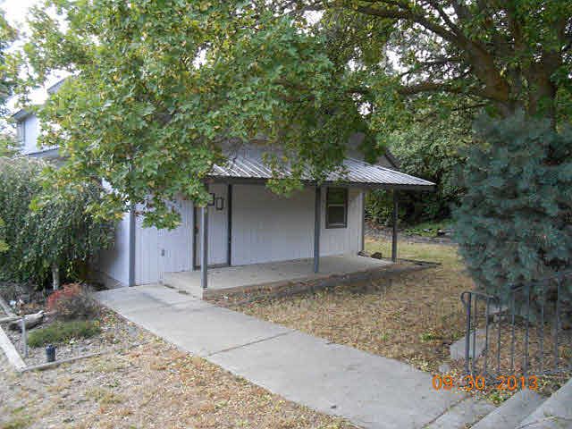 1st image of 603 2nd St