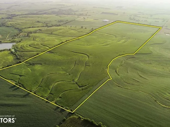 1872 260th St, Corning, IA 50841