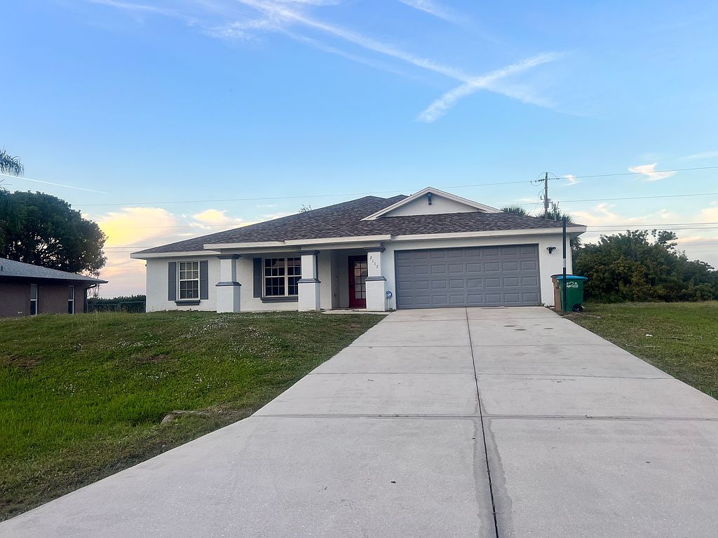 2117 NE 15th Ln - Property Image