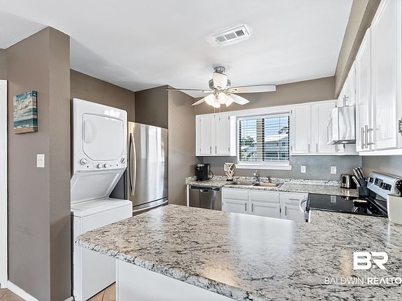 5th image of 25925 Canal Rd #203