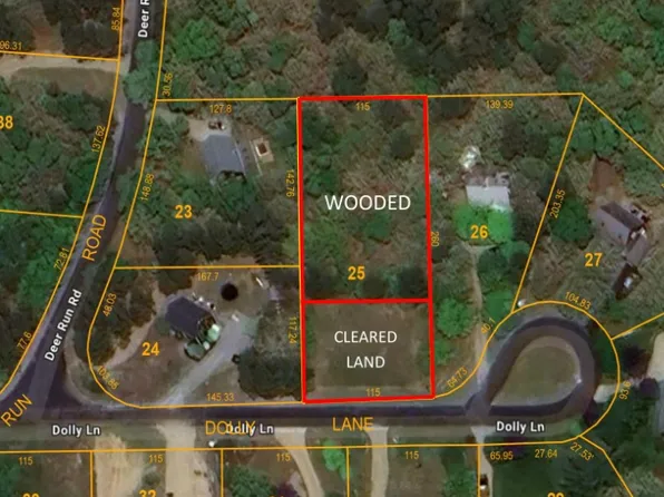 24 Dolly Ln, Oak Bluffs, MA 02557