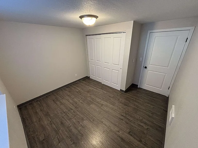 533 E Sanson Ave #533 — Photo 7