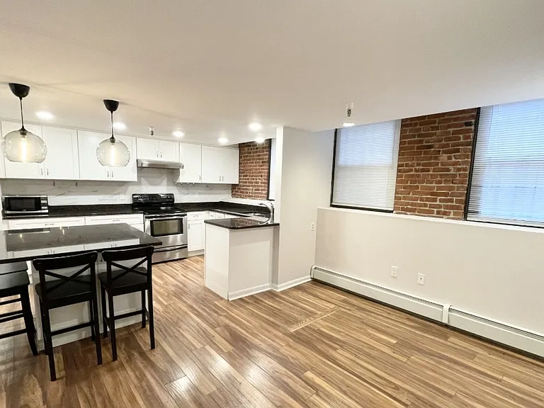 39-41 Hemenway St #26R — Photo 3