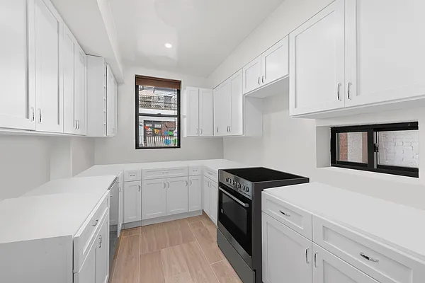 Rented by Corcoran | media 26
