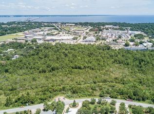 Soundview Trl, Gulf breeze, FL 32561