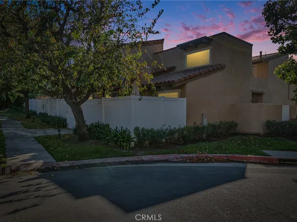 1048 Westward Way, Costa Mesa, CA 92627