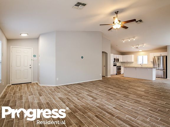 4th image of 12830 W Valentine Ave