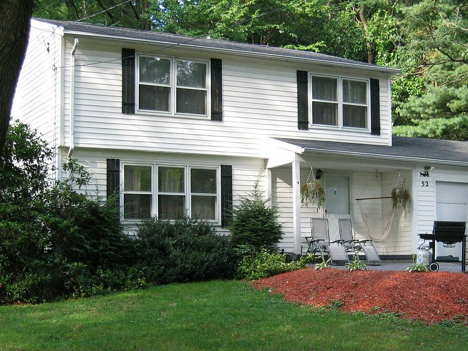 Welcome to 52 Chestnut Ridge!