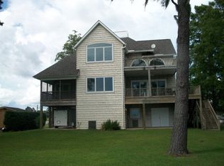 5 W Bayside Dr, Chocowinity, NC 27817