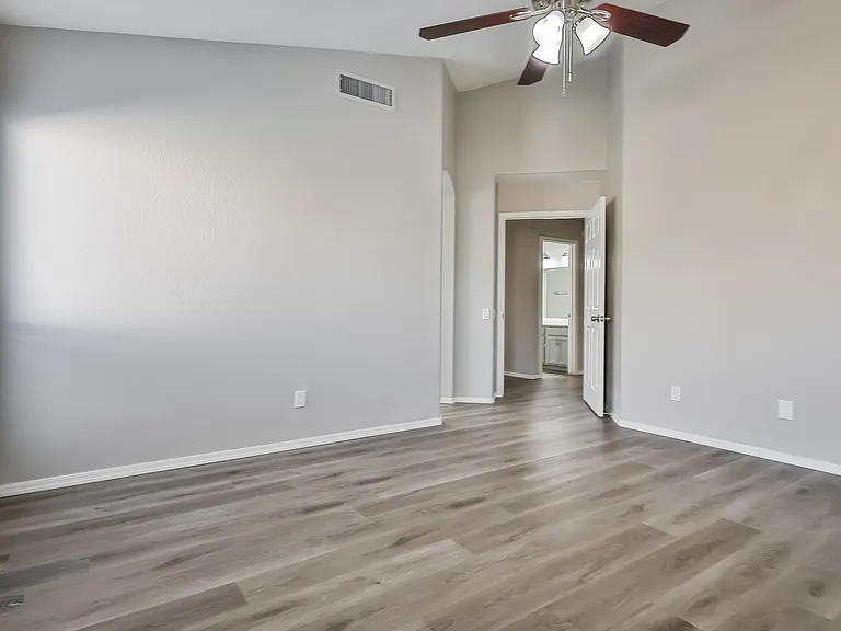 1442 W Orchid Ln — Photo 14