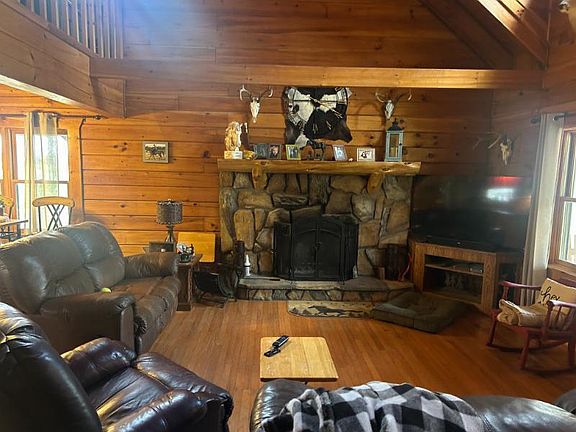 2nd image of 218 County Road 445