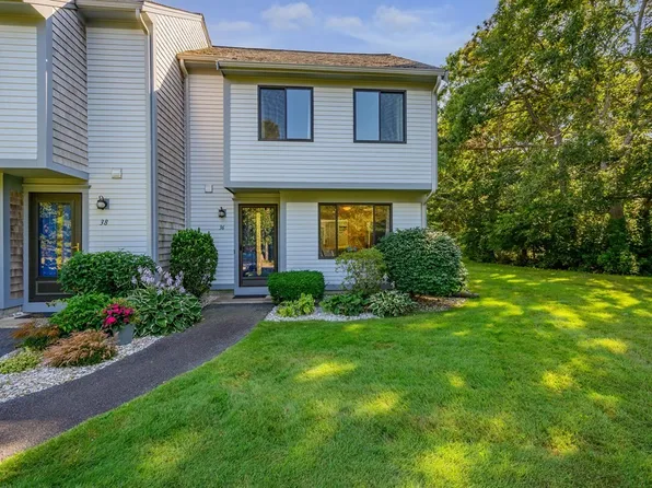 36 Chestnut Cir #36, Brewster, MA 02631