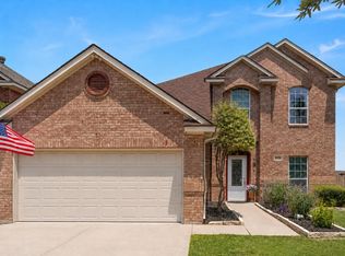 9224 Nathan Dr, White Settlement, TX 76108