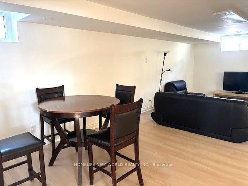 Aurora House for rent - 2 Bedrooms — photo 7