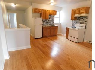 3941 Pennsgrove St #1, Philadelphia, PA 19104